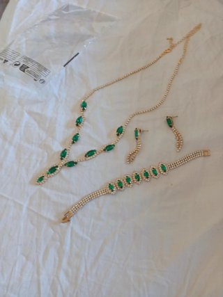 Vestido verde botella talla L está en León capital