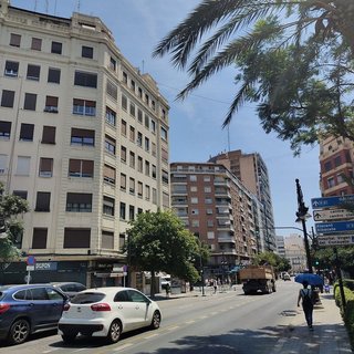 Local comercial en alquiler en Arrancapins en Valencia