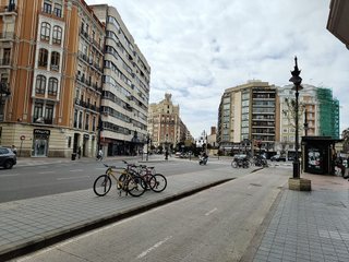 Local comercial en alquiler en Arrancapins en Valencia