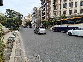 Local comercial en alquiler en Arrancapins en Valencia