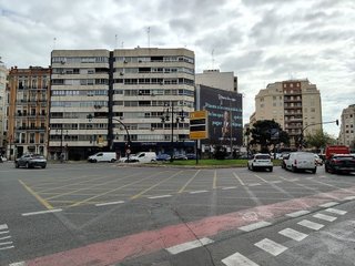 Local comercial en alquiler en Arrancapins en Valencia