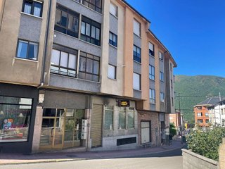 Piso en venta en Villablino