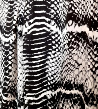Vestido Marc Aurel estampado serpiente Talla S
