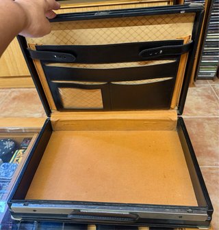 Maletín ejecutivo cuero con combinación