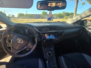 Toyota Auris 2016