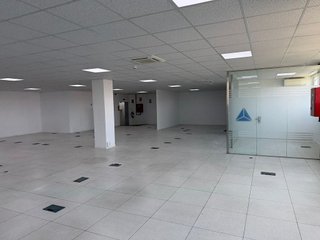 Oficina en alquiler en Almendrales en Madrid