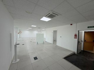 Oficina en alquiler en Almendrales en Madrid