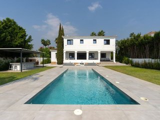 Chalet en alquiler en Los Naranjos - Las Brisas en Marbella