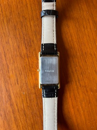 Reloj Emile Pequignet Rectangular Dorado