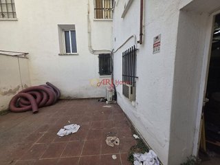 Local comercial en alquiler en Opañel en Madrid