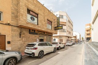 Local comercial en venta en Playa del Cura en Torrevieja