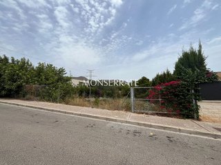 Terreno en venta en Los Monasterios-Alfinach en Puçol