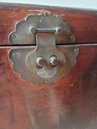 Baúl vintage de madera