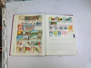 Volume Francobolli 623