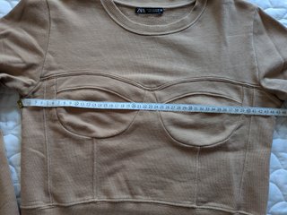 Sudadera Zara Beige Crop Corset