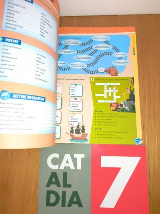 Lot 2 Llibres / Quaderns 4t ESO: Anglès i Català