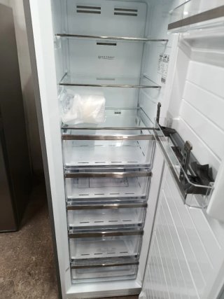 Congelador Vertical Nueva Con Golpes Con Garantía