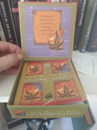 Cajita libro infantil los cuatro acuerdos