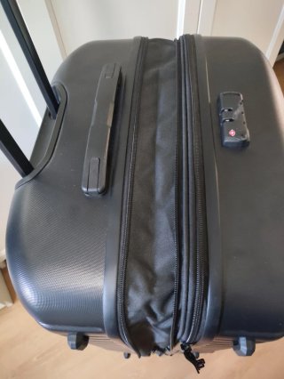 Urge venta ,Maleta trolley grande negra