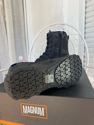 Botas Magnum Negras