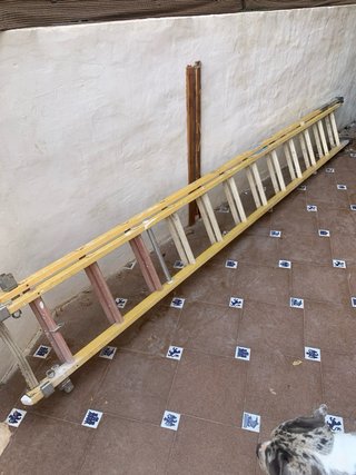 Escalera extensible fibra 8m 350€ ( negociables )
