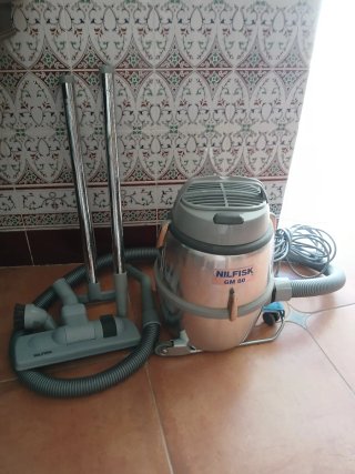 Aspiradora Nilfisk GM 80