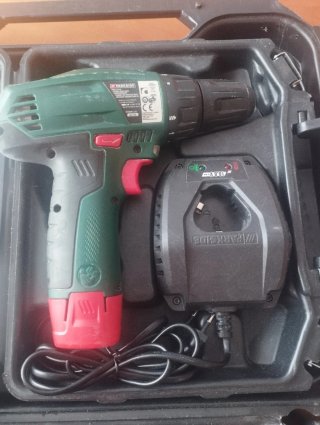 Taladro Percutor 24v, regalo otro 12v parkside