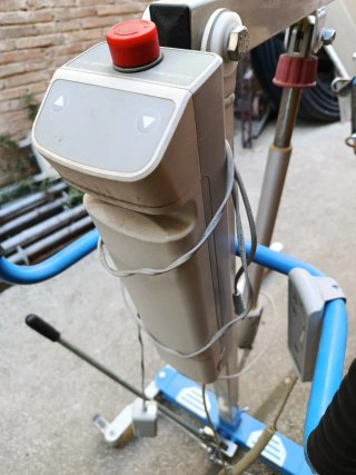 Grua minusvalidos
