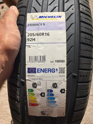 4 Ruedas Michelin Primacy 5 205/60R16 92H