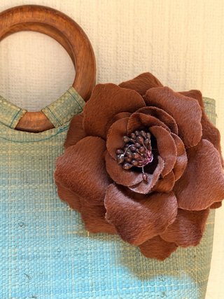 Pochette sera rafia e legno