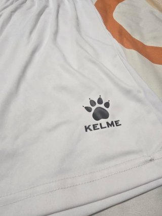 Pantalón corto fútbol KELME blanco