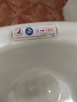 Bañera de bebé con soporte