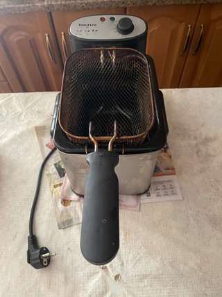 Freidora de aceite  Taurus F3