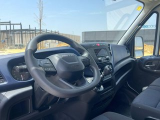 Iveco 3500 kg Caja Abierta