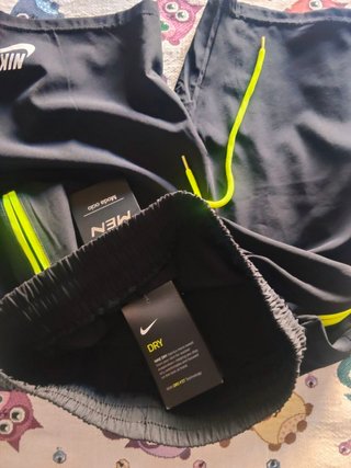 Pantaloncini Nike Dri-FIT Taglia M
