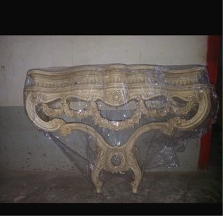 Conjunto de muebles estilo Luis XV