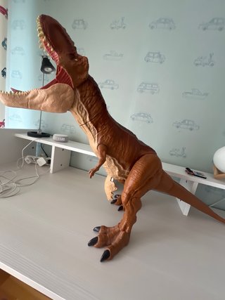 Tiranosaurio Rex Super Colossal Jurassic World