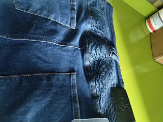 Pantalón tejano moto con protecciones