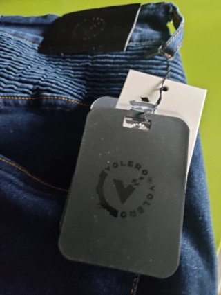 Pantalón tejano moto con protecciones