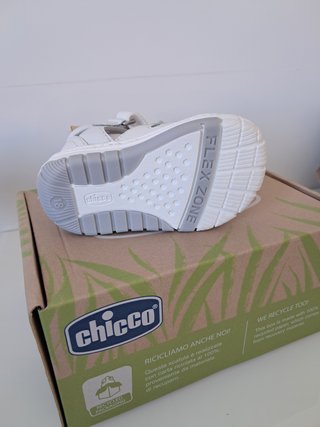 Sandalias Chicco piel blancas Talla 18