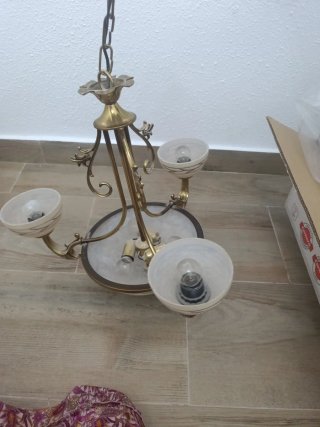Lámpara de salón 3 brazos perfecto estado