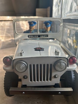 JEEP POLICÍA Juguete Chapa Antiguo