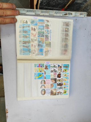 Francobolli Laos