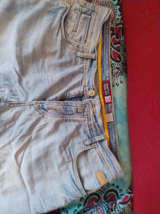 Bermuda jeans Frutta uomo taglia M