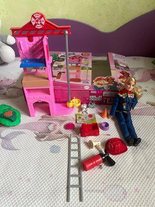 Barbie Bombero con Accesorios