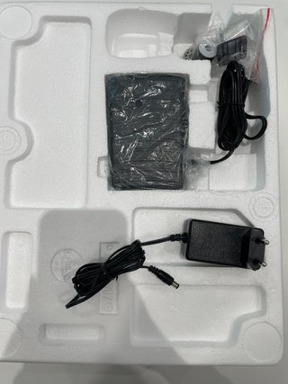 Máquina de coser Ufesa blanca