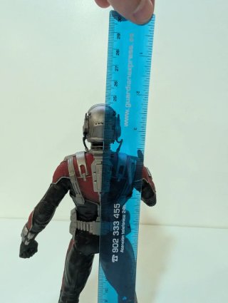 Figura Ant-Man Marvel Gallery Diamond Select
