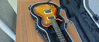 Line 6 JTV-59 James Tyler Variax Guitarra