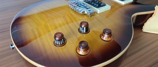 Line 6 JTV-59 James Tyler Variax Guitarra