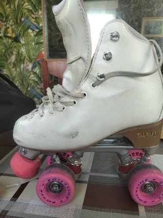 Pack Patines Artísticos + Vestido Azul T.34